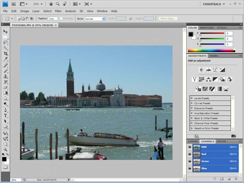Baixe Adobe Photoshop CS4 portátil grátis